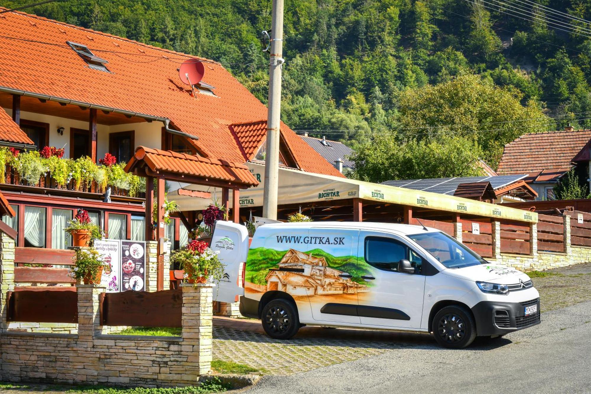 Penzion Gitka Vrútky Dış mekan fotoğraf